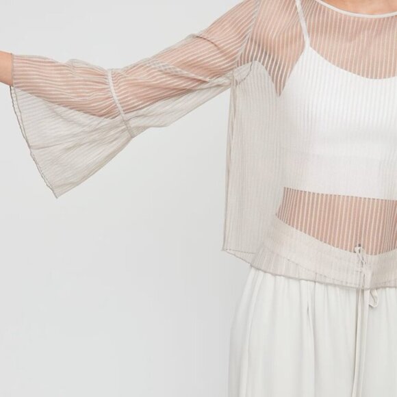 🇨🇦 Aritzia - Babaton Humbert Blouse - Picture 6 of 15